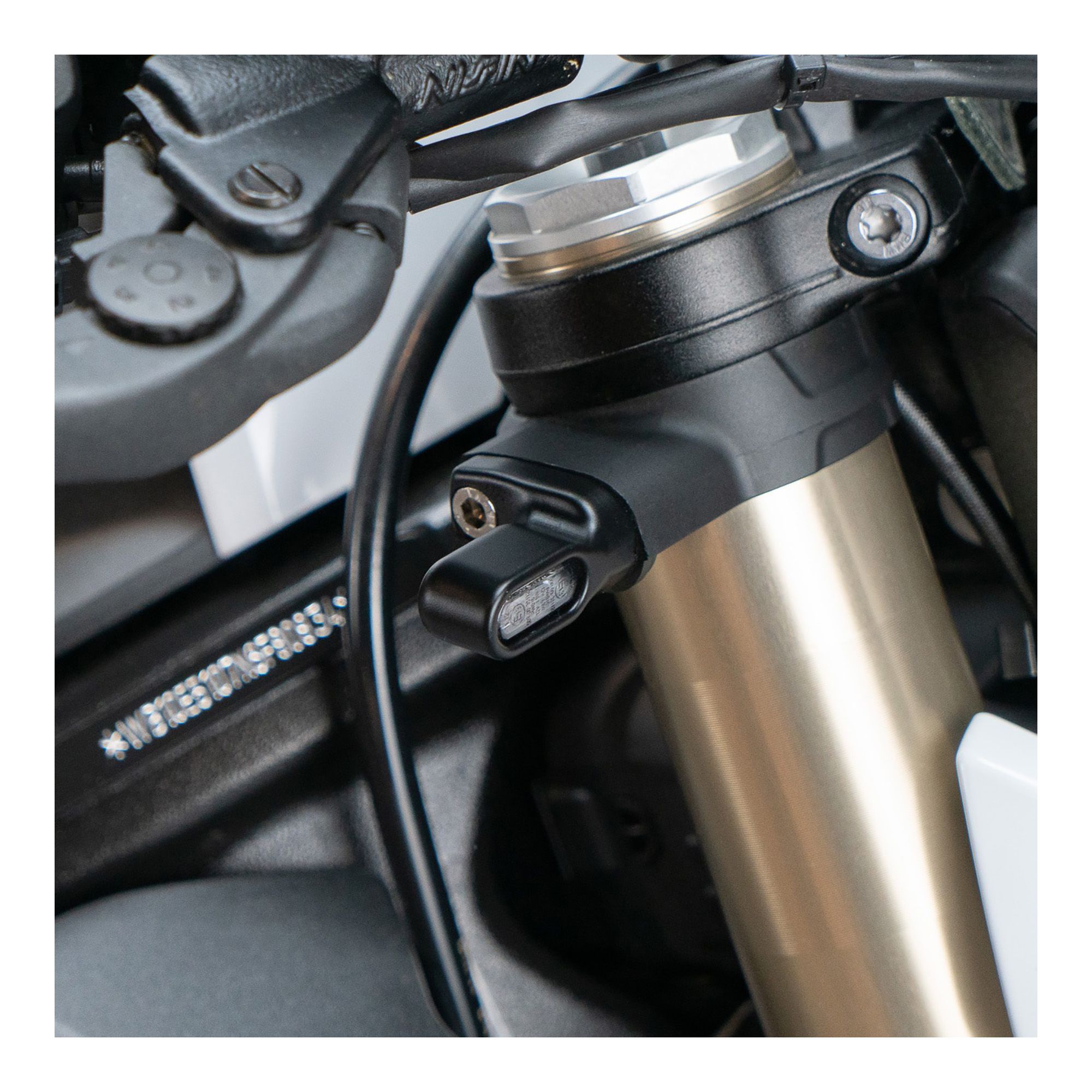 MOTOISM LED Blinker One Short 1 Paar